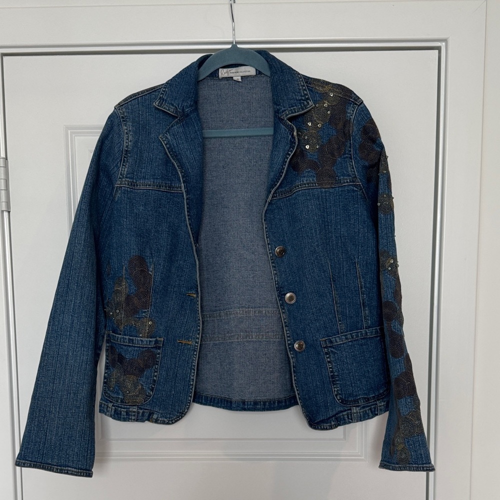 Stylish Denim Jacket with Floral Details